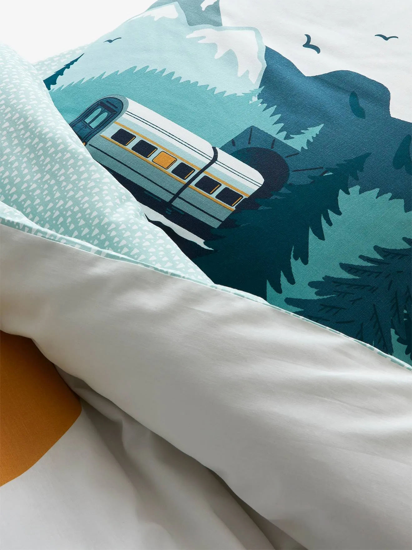 Children's Duvet Cover + Pillowcase Set, Sur les Rails - green