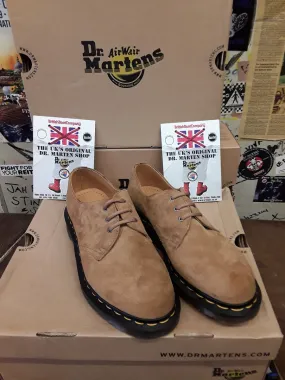 Dr Martens 1461 Tan Soft buck Size 6