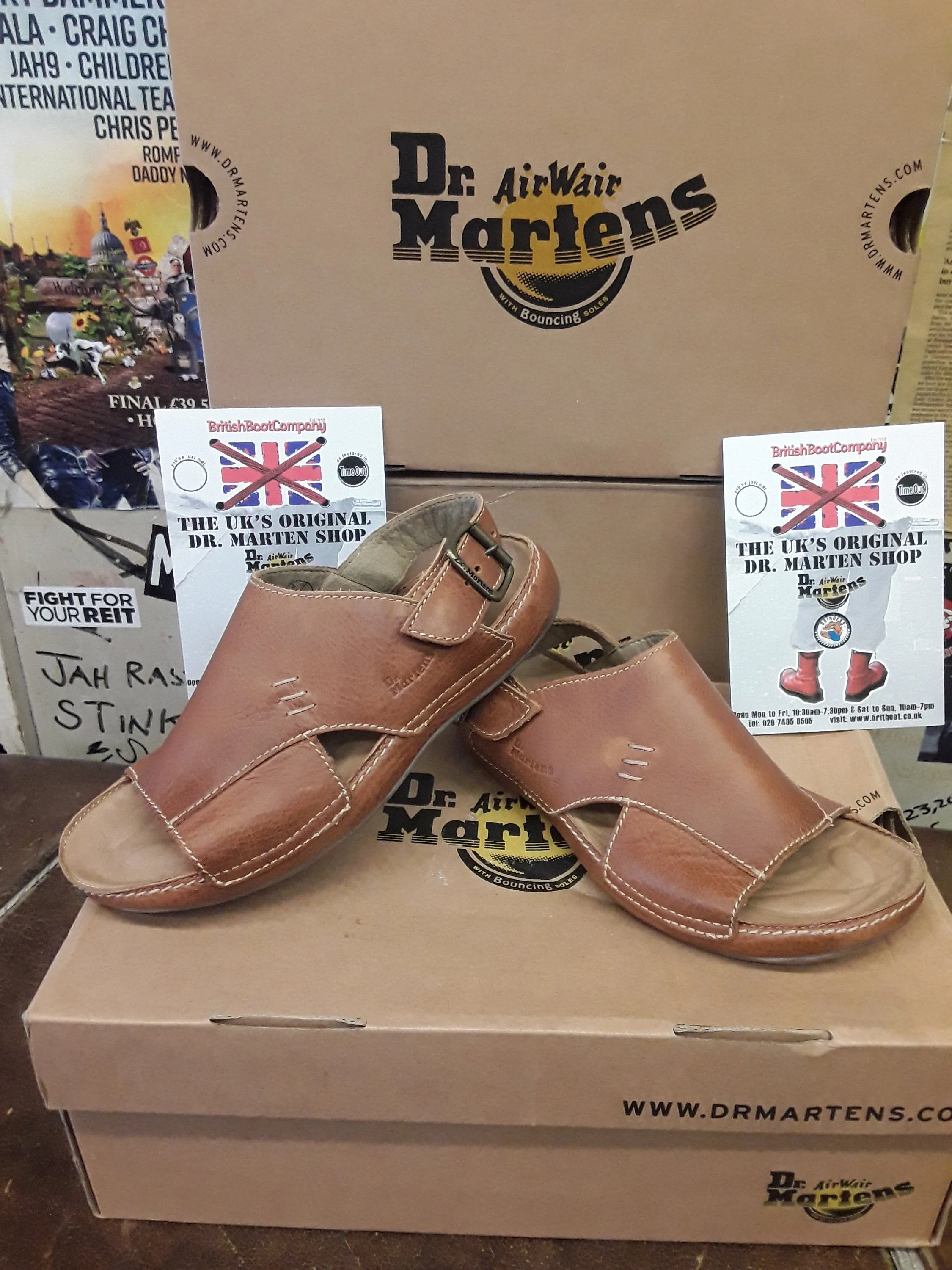 Dr Martens 5a82 Sandal Goldmember Size 4