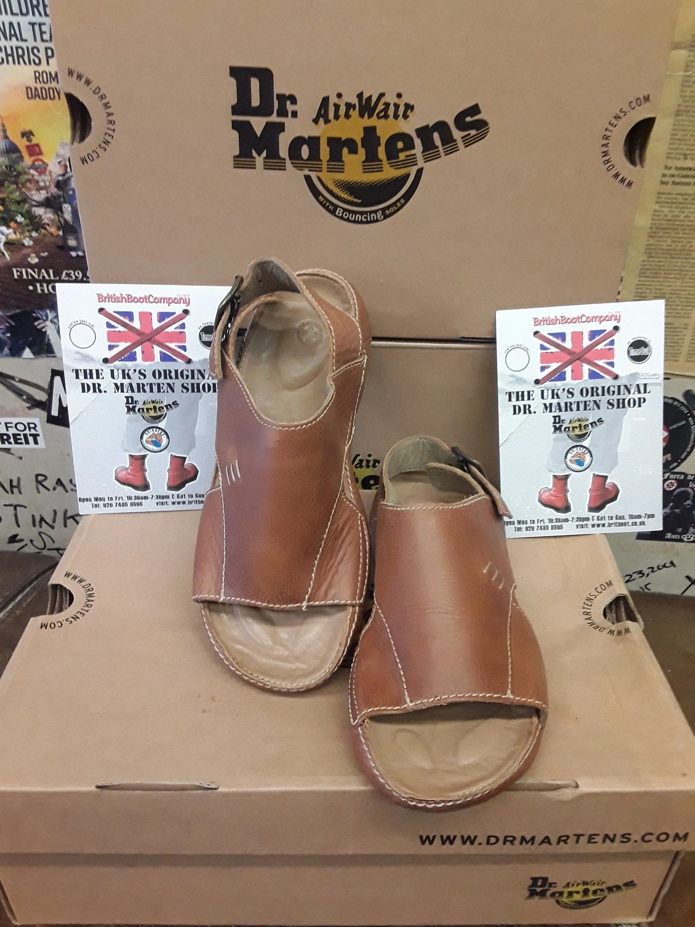 Dr Martens 5a82 Sandal Goldmember Size 4