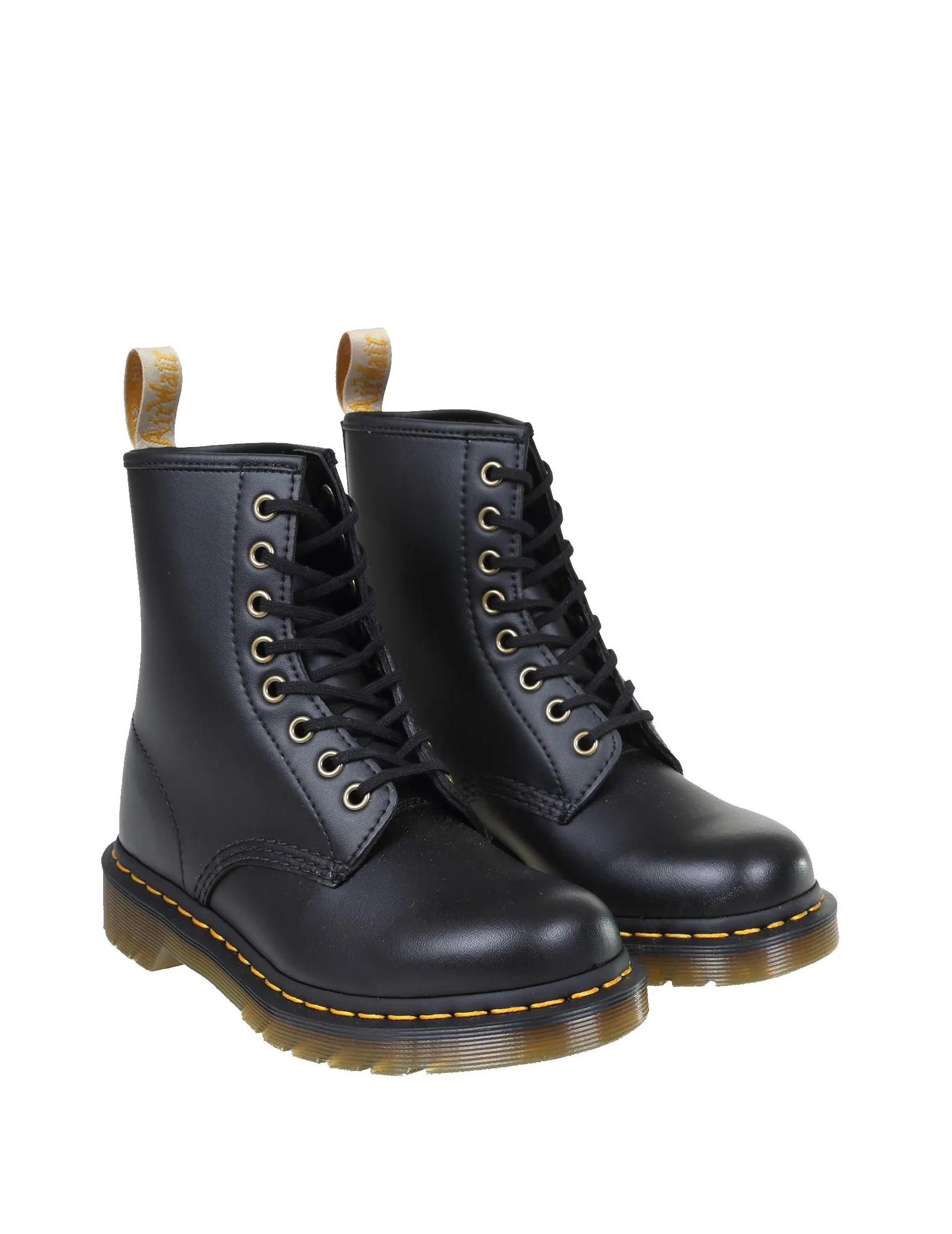 DR. MARTENS ANFIBIO VEGAN COLORE NERO