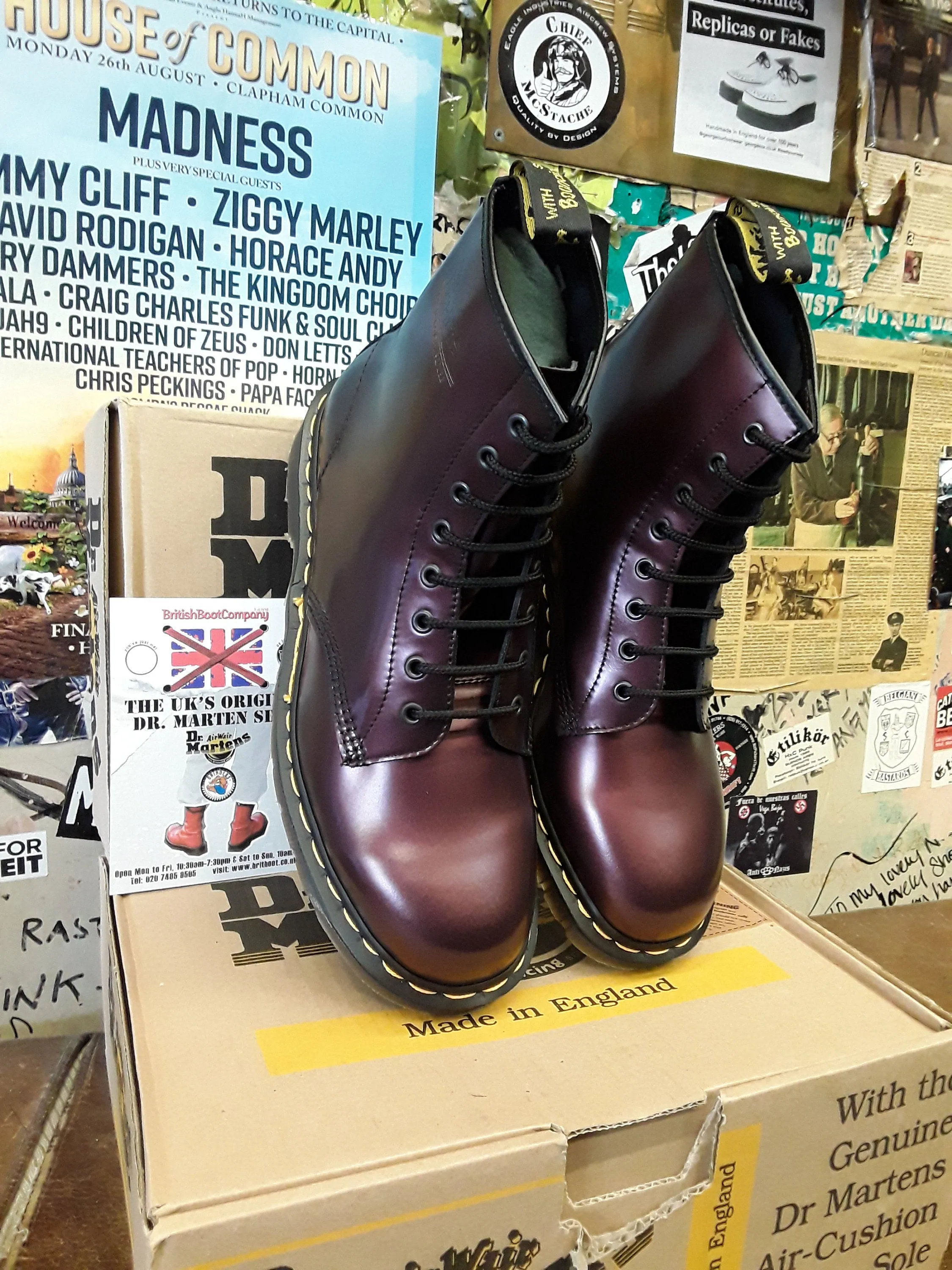 Dr Martens Made In England 1460 Bordo Shimmer