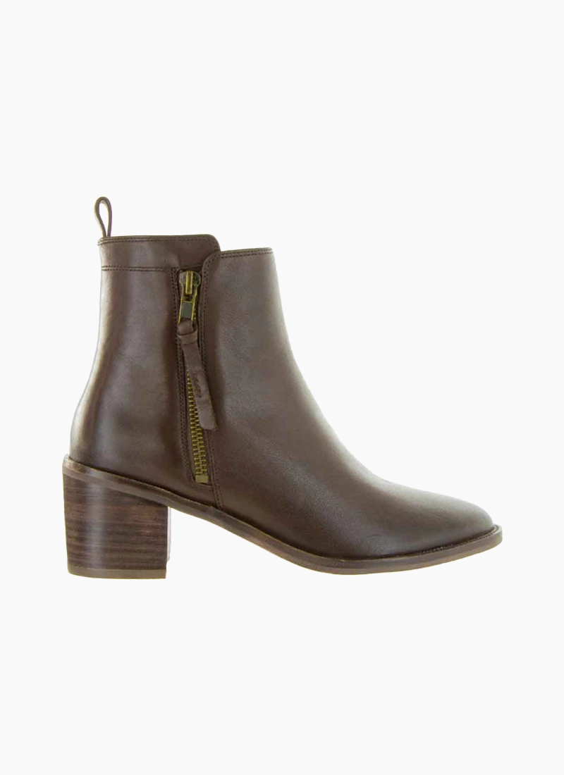 Eos Ciara Chestnut Boot