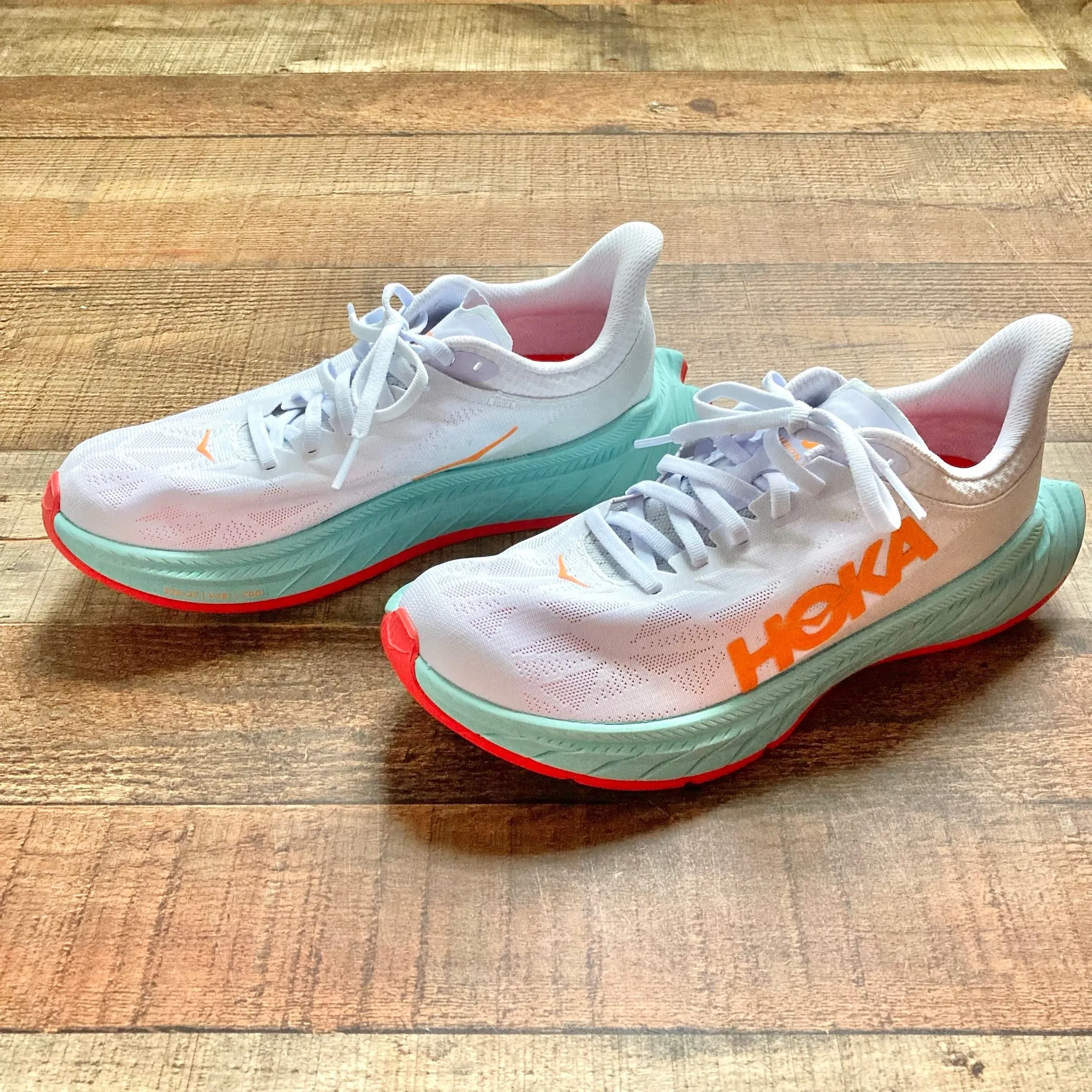 HOKA Carbon X White/Turquoise/Orange Sneakers- Size 7 (BRAND NEW CONDITION)