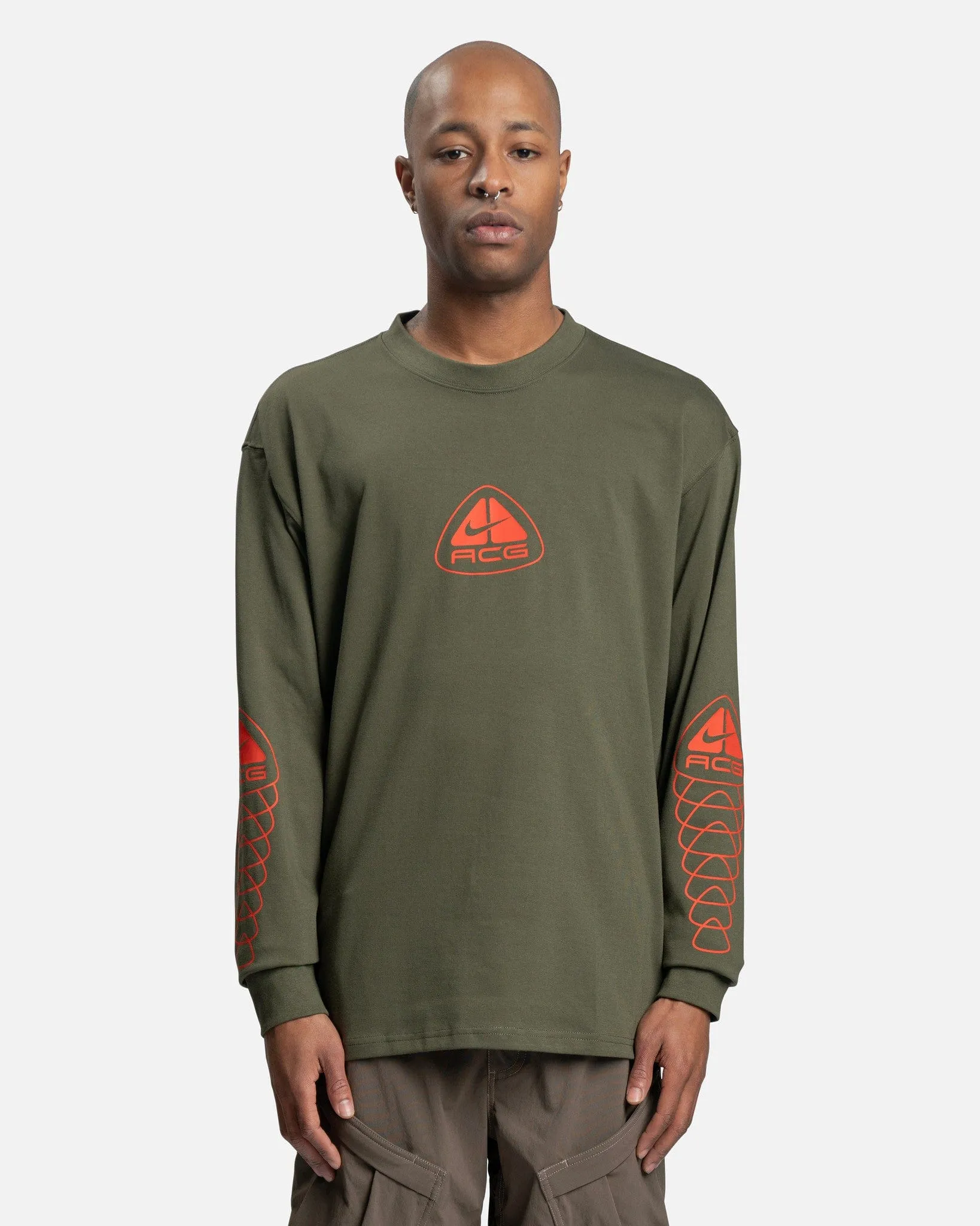 Nike ACG Lungs Long Sleeve T-Shirt in Cargo Khaki