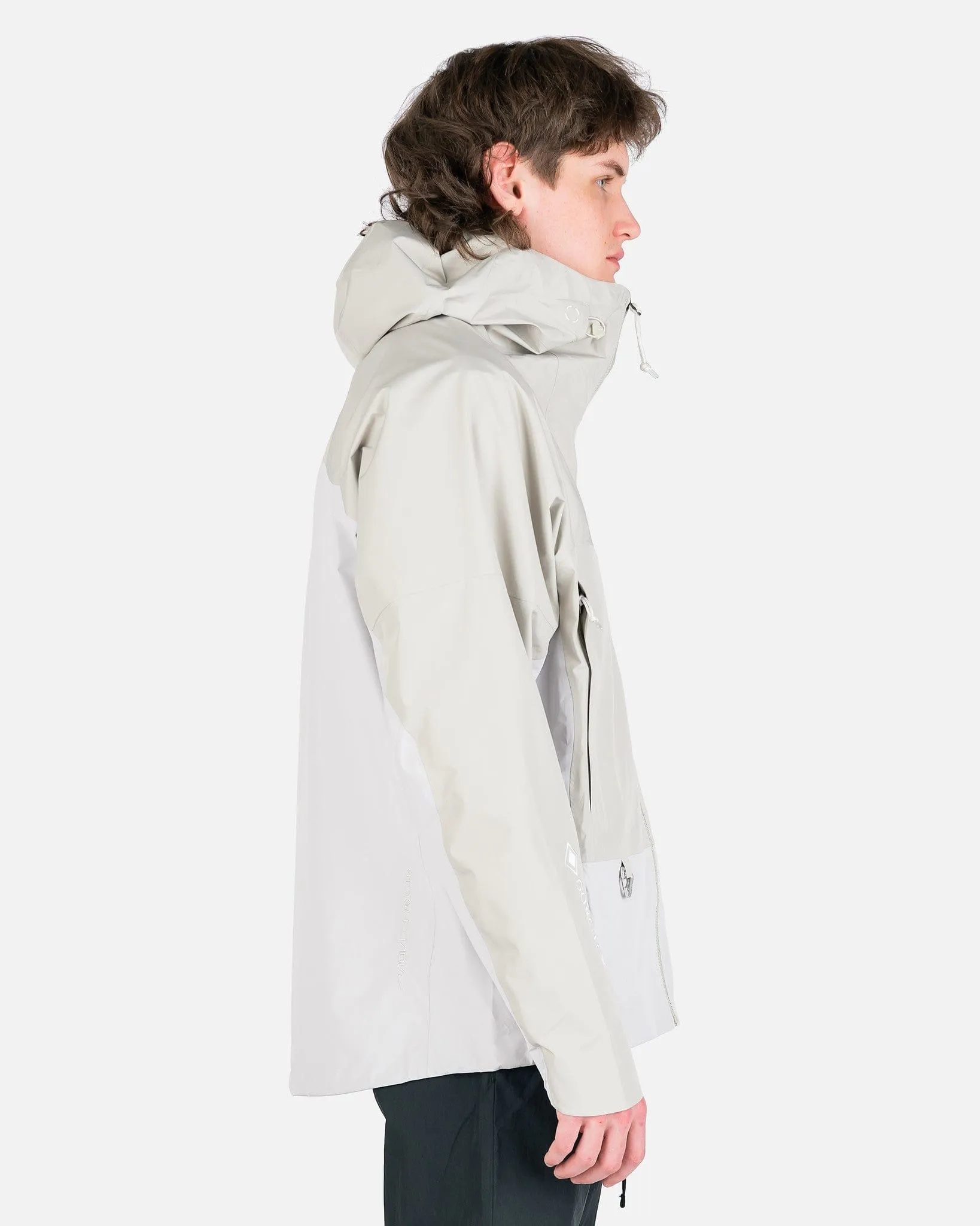 Nike ACG Storm-Fit ADV Jacket in Light Stone