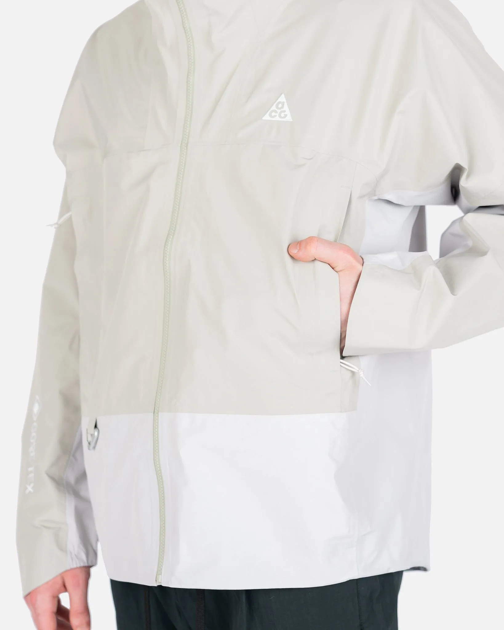 Nike ACG Storm-Fit ADV Jacket in Light Stone