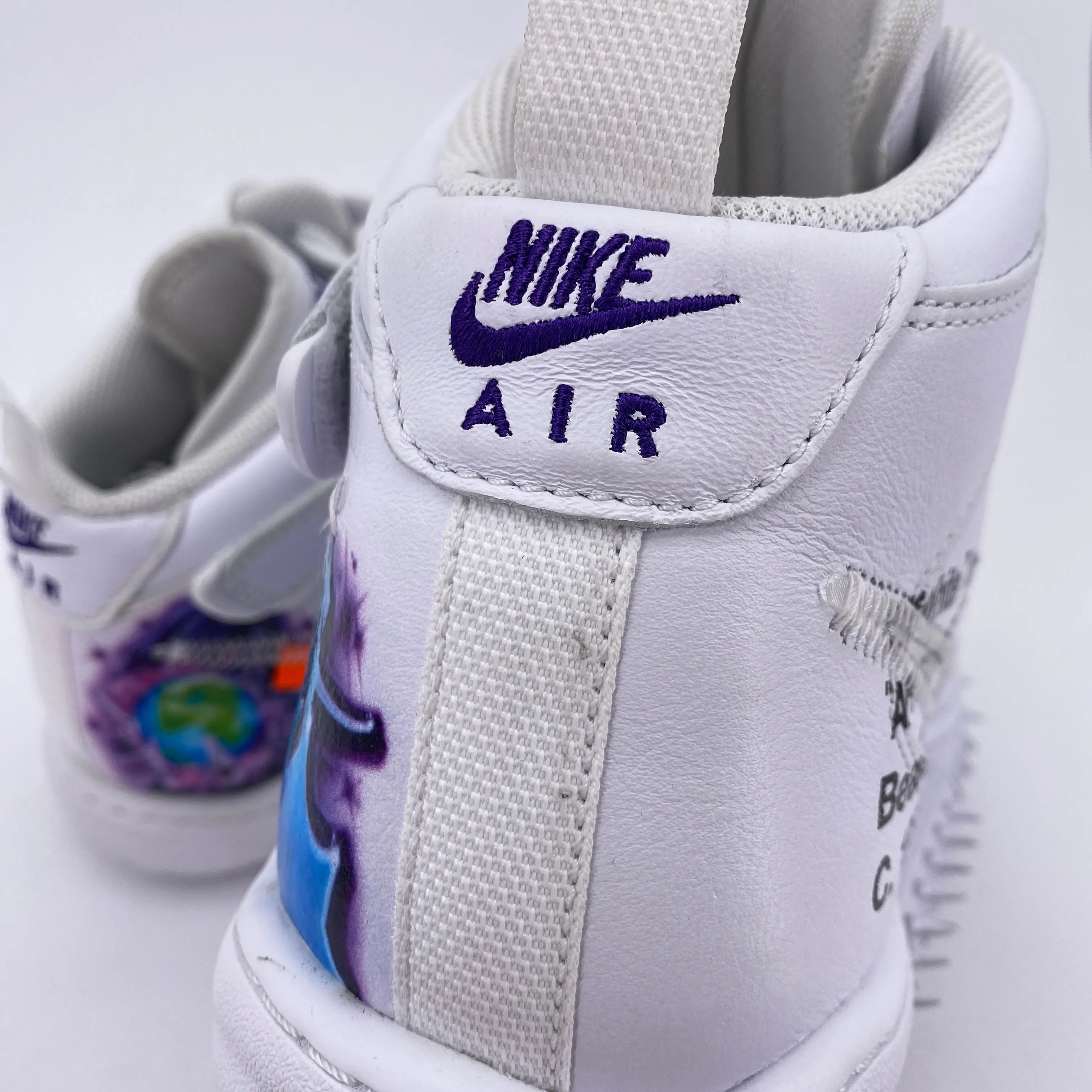 Nike Air Force 1 Mid / OW Graffiti 2023 New Size 12