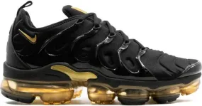 Nike Air Vapormax Plus Black Gold sneakers