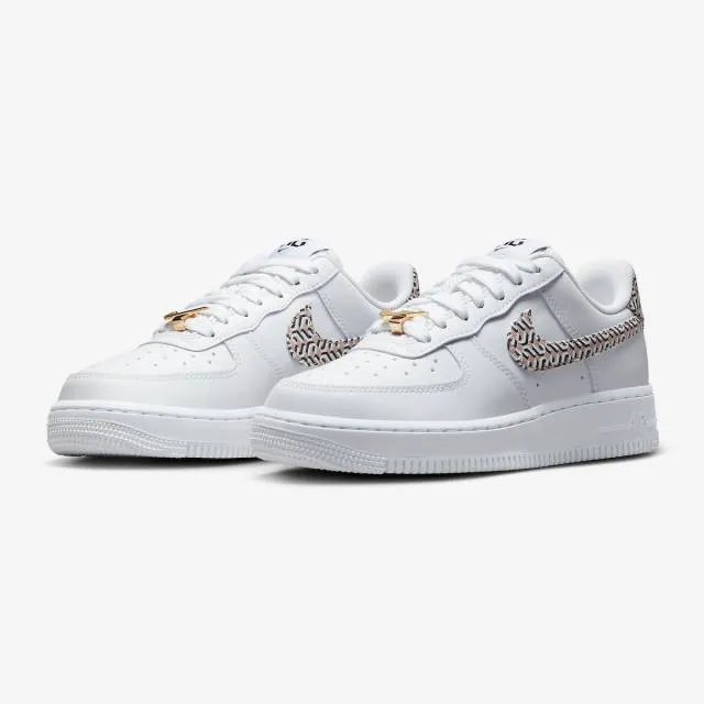 Nike Women's Air Force 1 LX (United in Victory White/ Wh...