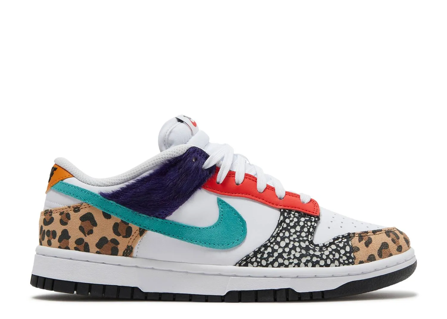 Wmns Nike Dunk Low SE Safari Mix (Wilmington Location)